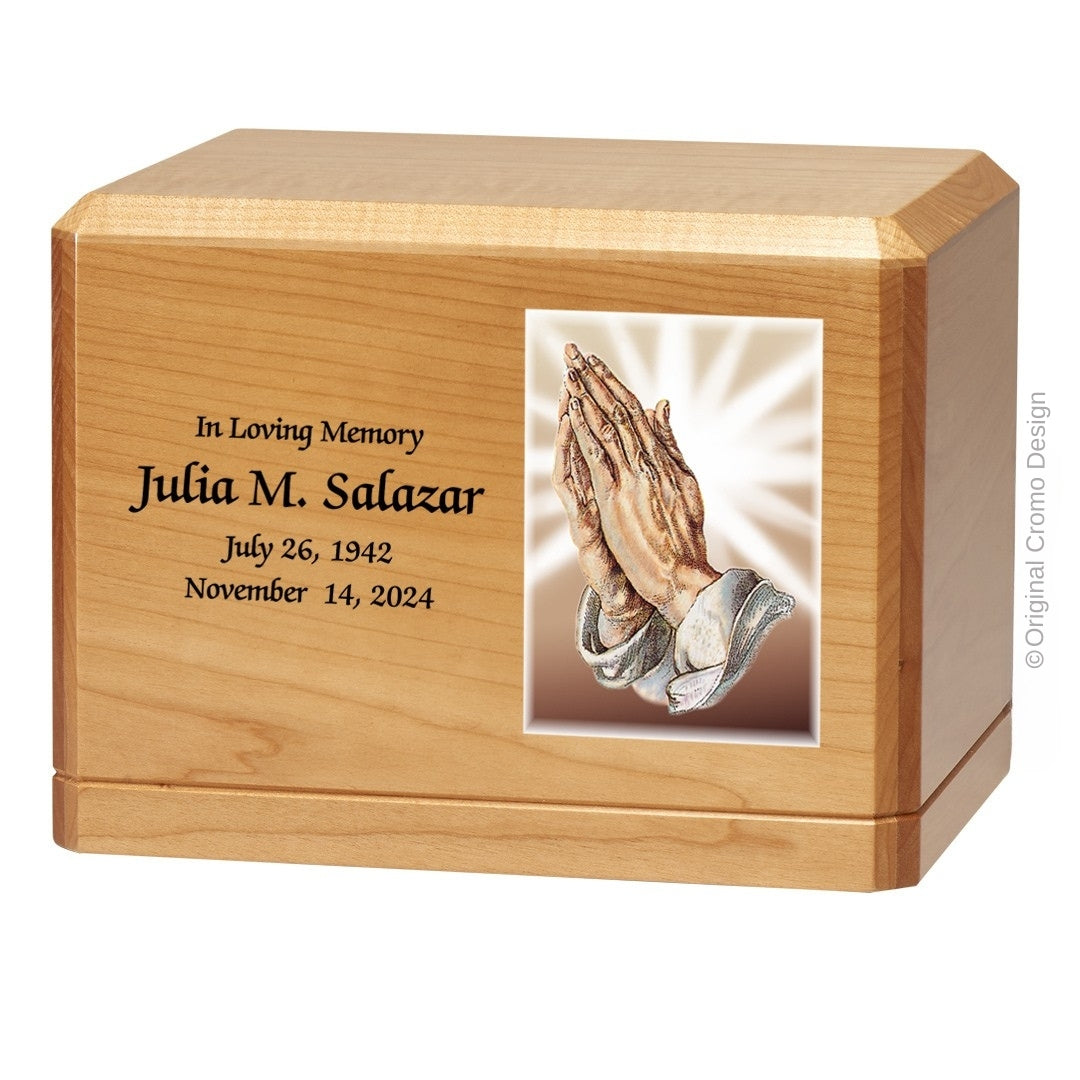 Catholic cremation urn with Praying Hands Wood finish by Cromo NB