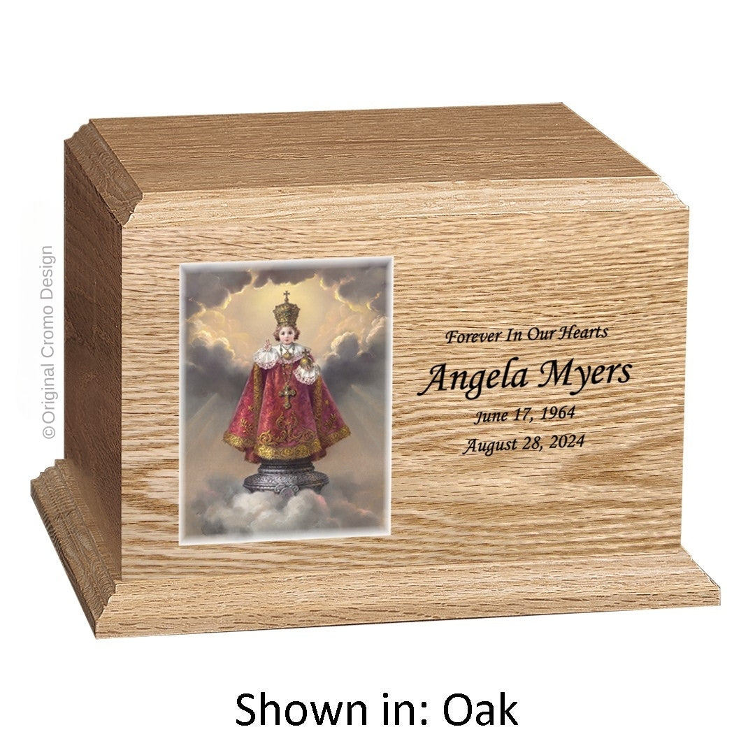 Catholic cremation urn with Immaculate Heart of Mary Wood finish by Cromo NB