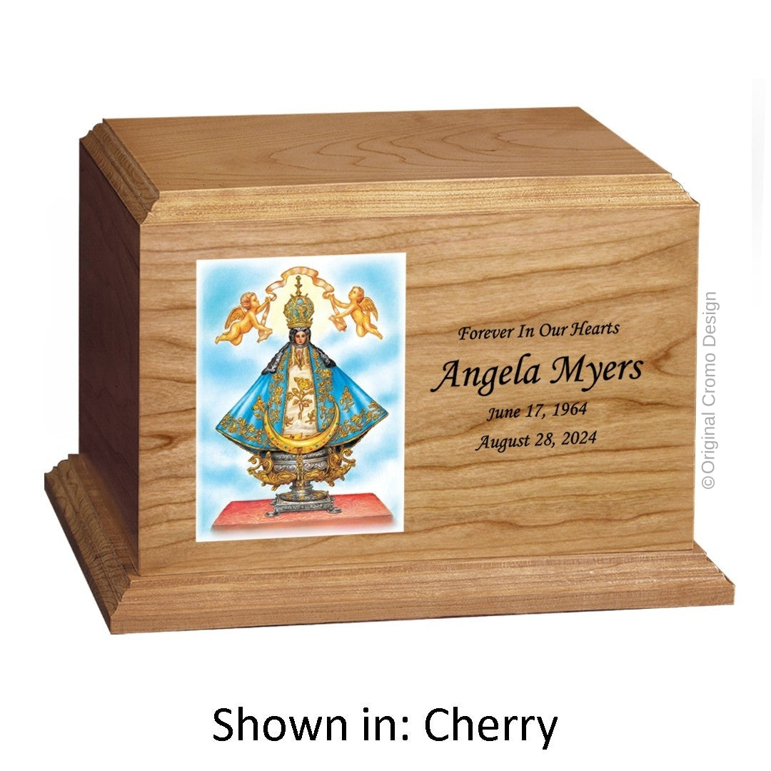 Catholic cremation urn with Infant of Prague Wood finish by Cromo NB