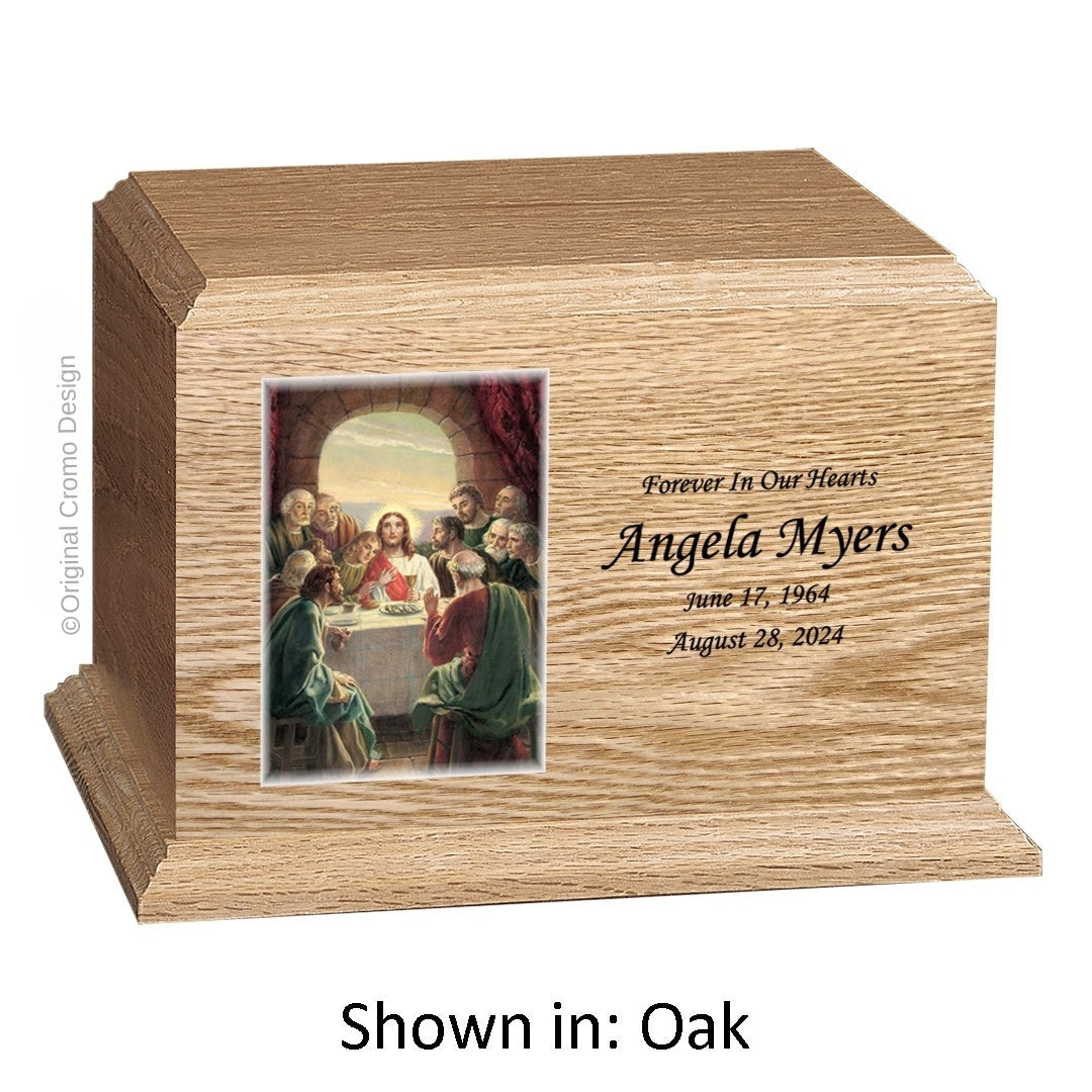 Catholic cremation urn with Saint Therese Wood finish by Cromo NB