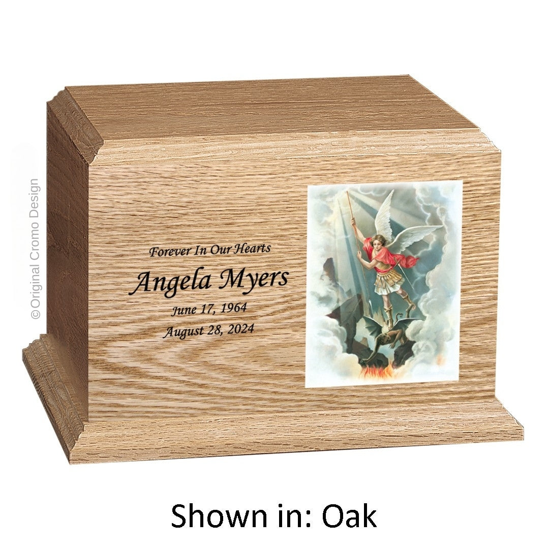 Catholic cremation urn with Last Supper Wood finish by Cromo NB
