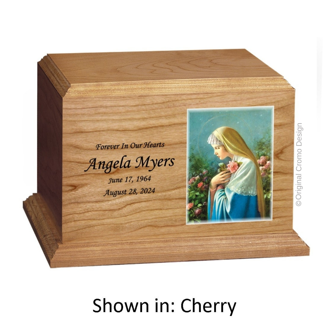Catholic cremation urn with Our Lady of the Rosary Wood finish by Cromo NB