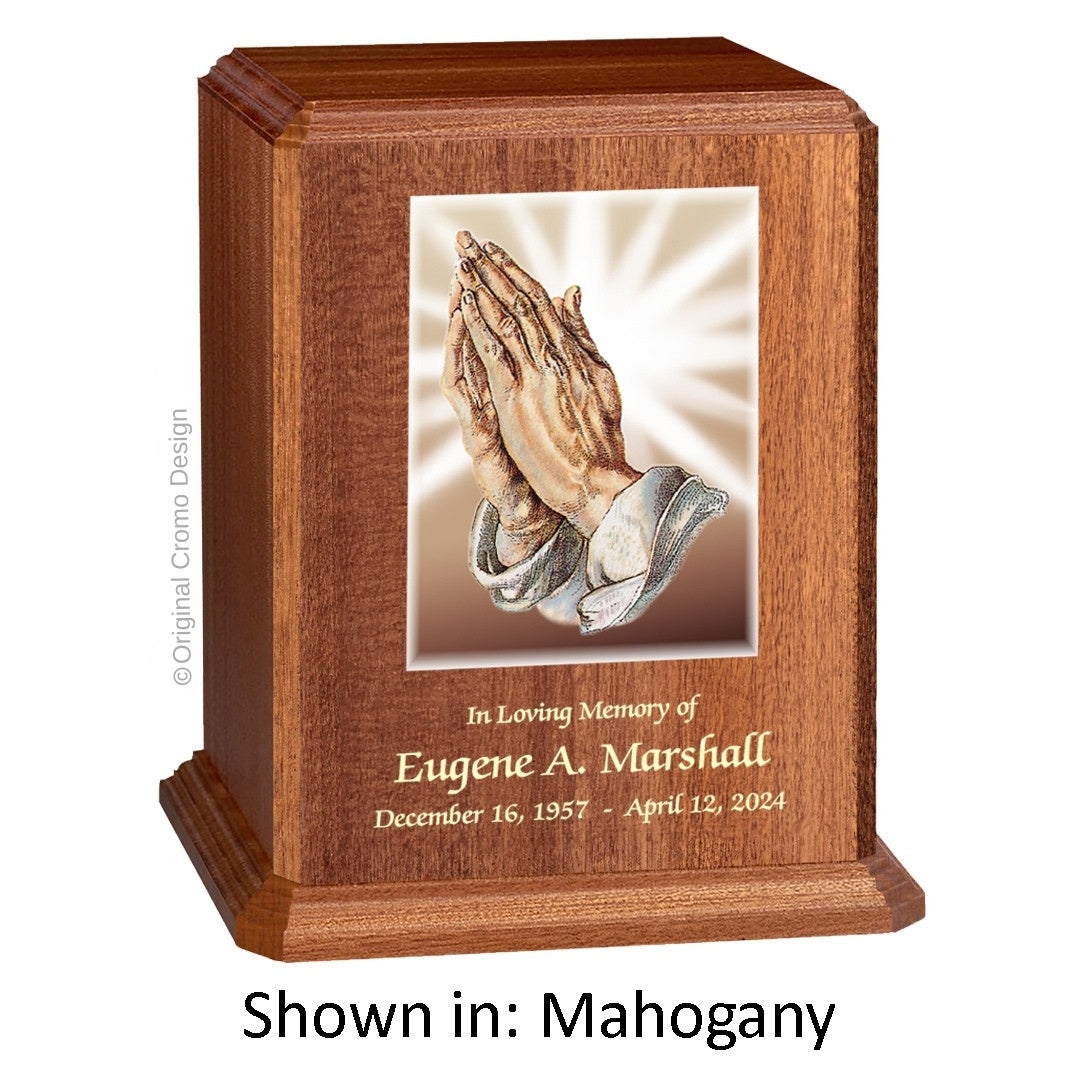 Catholic cremation urn with Praying Hands Wood finish by Cromo NB