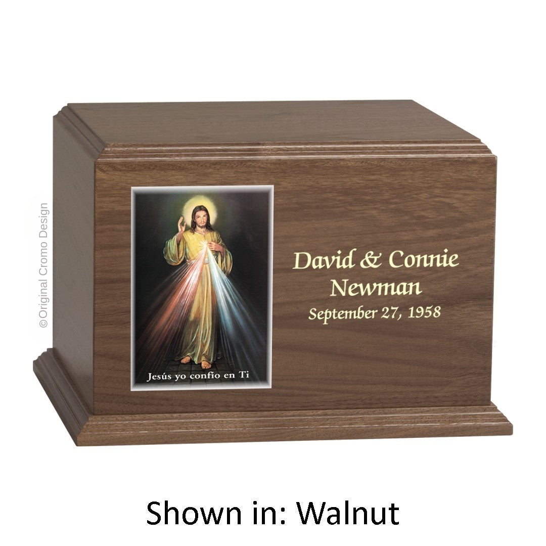 The Cromo 1165 Walnut - Divine Mercy Spanish