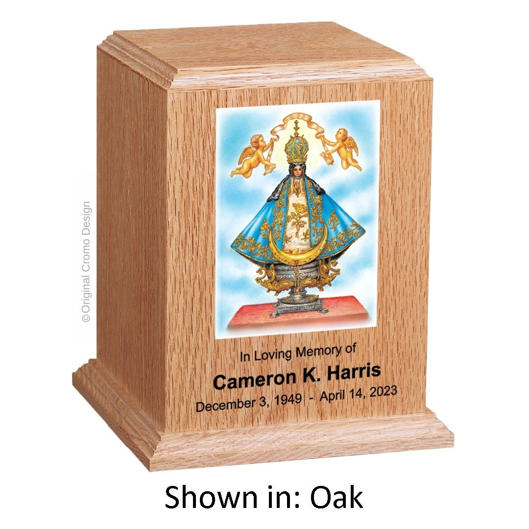 Catholic cremation urn with Infant of Prague Wood finish by Cromo NB