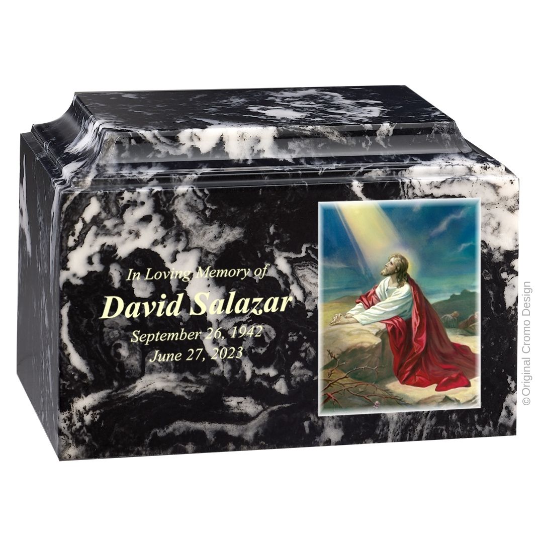 Catholic cremation urn with Jesus Praying Wood finish by Cromo NB