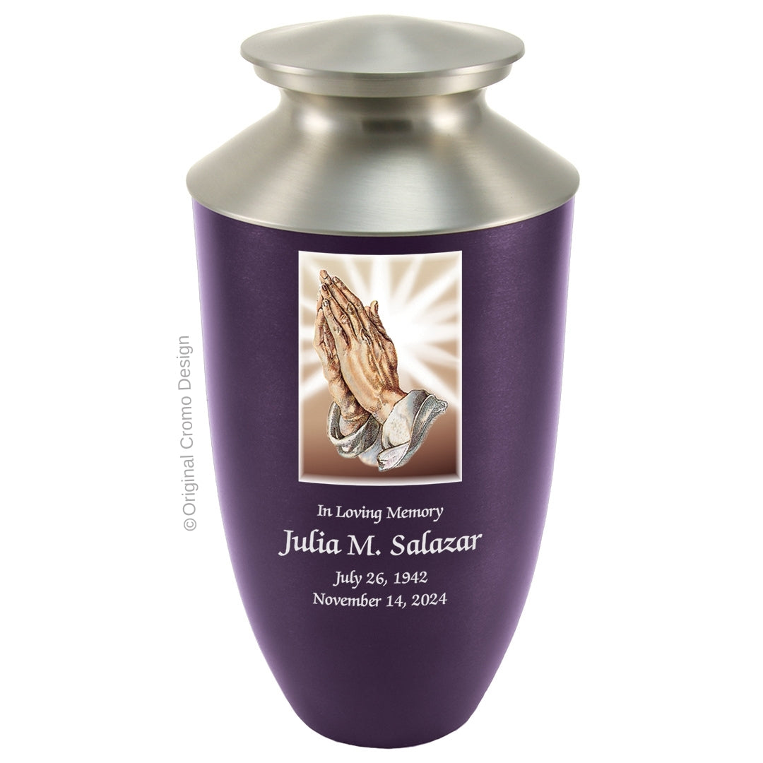 Catholic cremation urn with Praying Hands Wood finish by Cromo NB