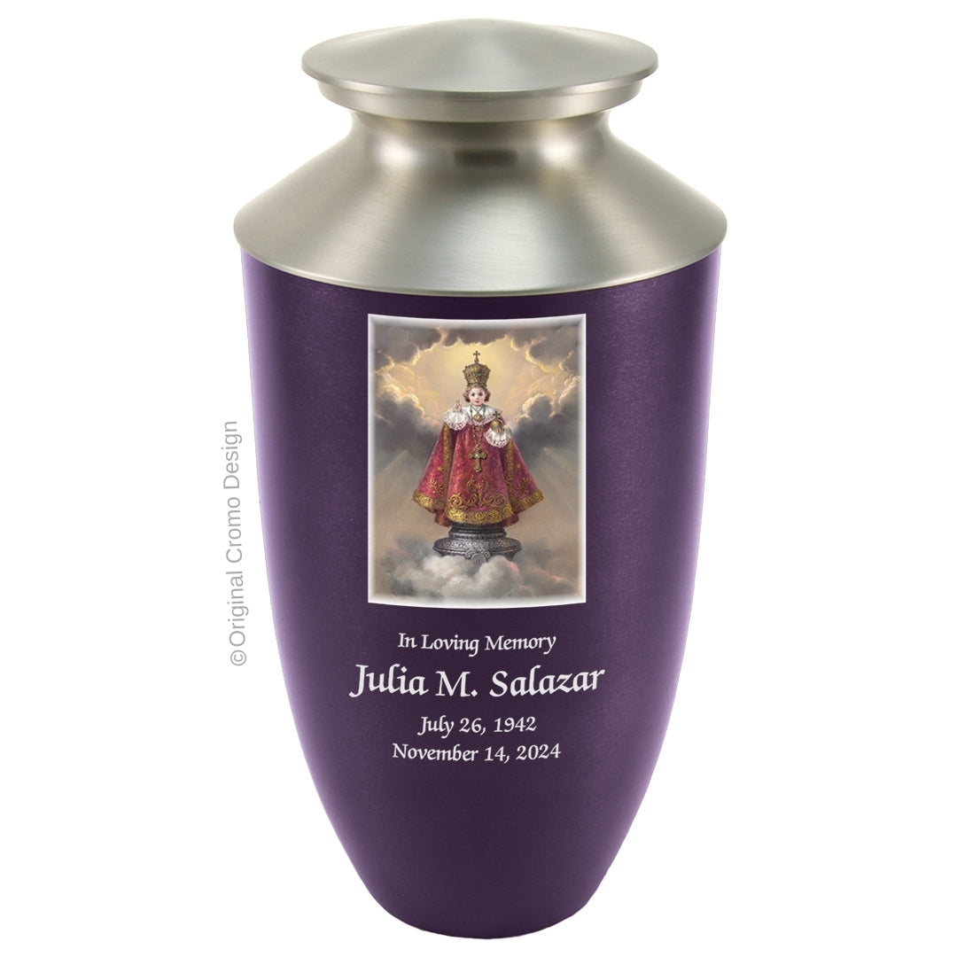Catholic cremation urn with Infant of Prague Wood finish by Cromo NB