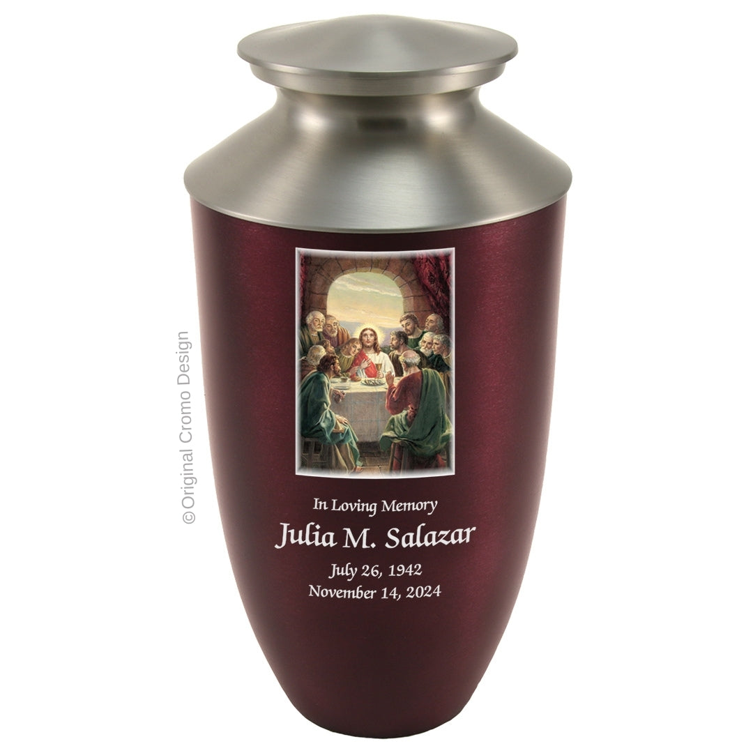Catholic cremation urn with Last Supper Wood finish by Cromo NB