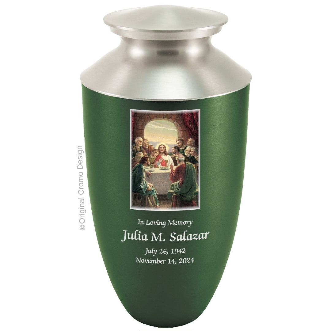 Catholic cremation urn with Last Supper Wood finish by Cromo NB