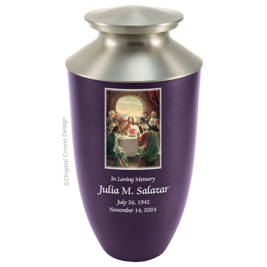 Catholic cremation urn with Last Supper Wood finish by Cromo NB
