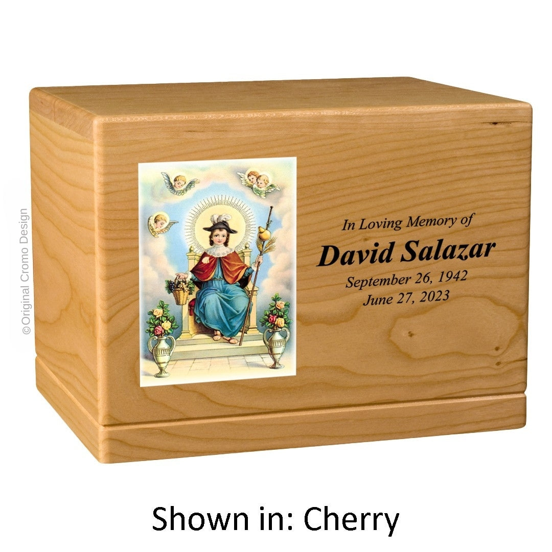 Catholic cremation urn with Child of Atocha  Wood finish by Cromo NB