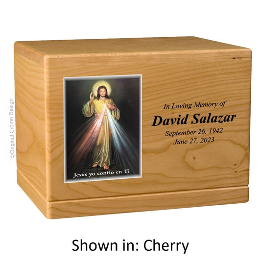Catholic cremation urn with Divine Mercy Spanish  Wood finish by Cromo NB