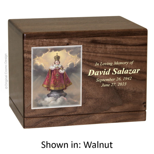 Catholic cremation urn with Infant of Prague  Wood finish by Cromo NB