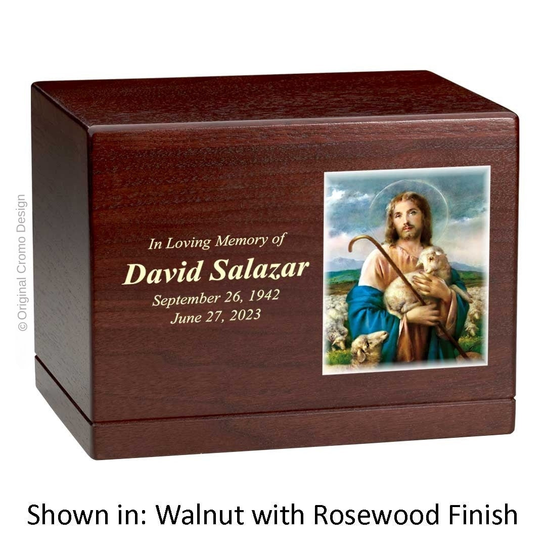 Catholic cremation urn with Jesus Praying  Wood finish by Cromo NB