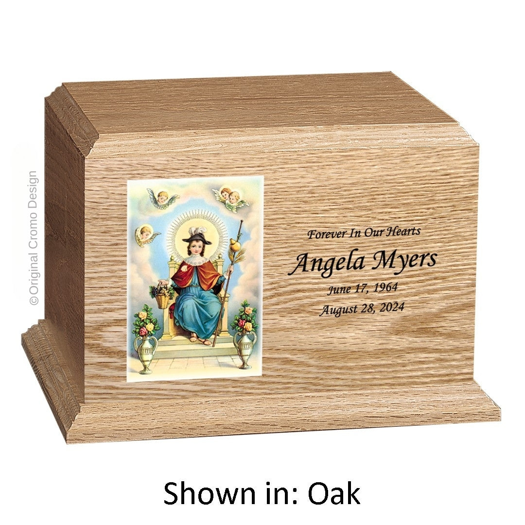 Catholic cremation urn with Child of Atocha  Wood finish by Cromo NB