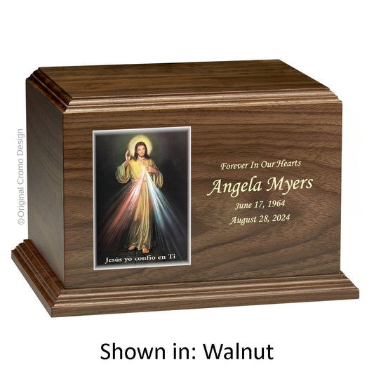 The Cromo 1144 Walnut - Divine Mercy Spanish