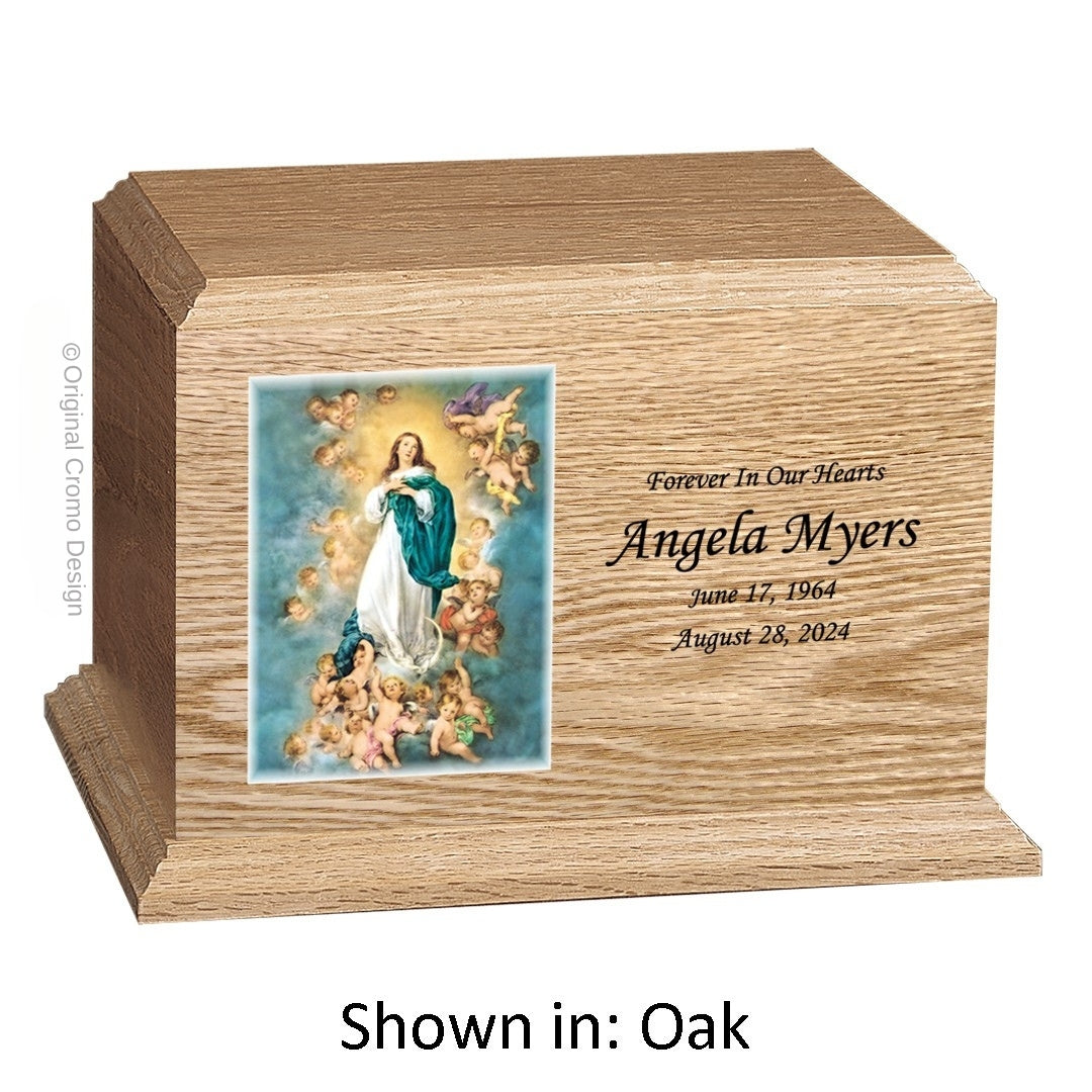 Catholic cremation urn with Praying Hands  Wood finish by Cromo NB