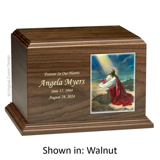 The Cromo 1144 Walnut - Jesus Praying