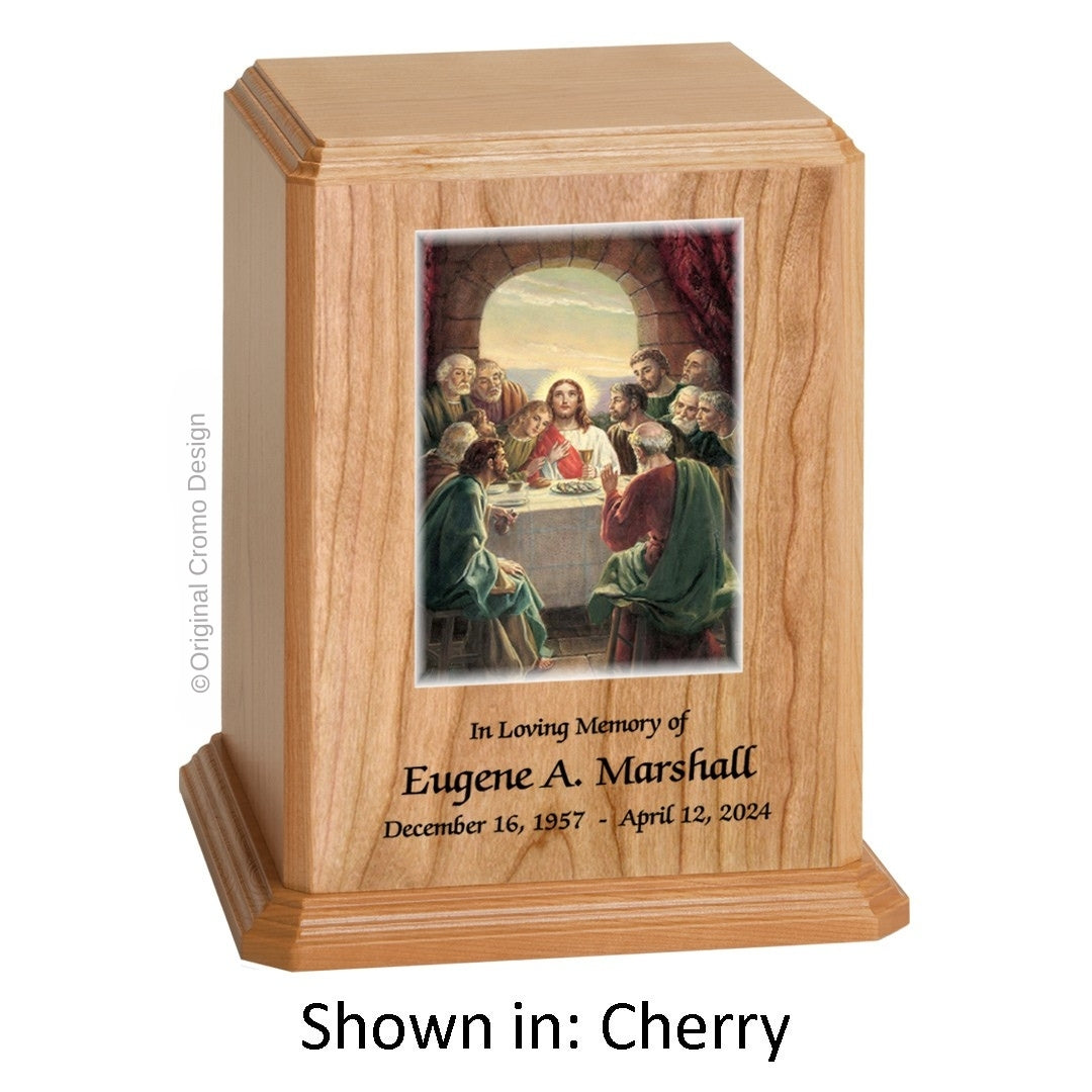 Catholic cremation urn with Paradise Jesus Hugging  Wood finish by Cromo NB