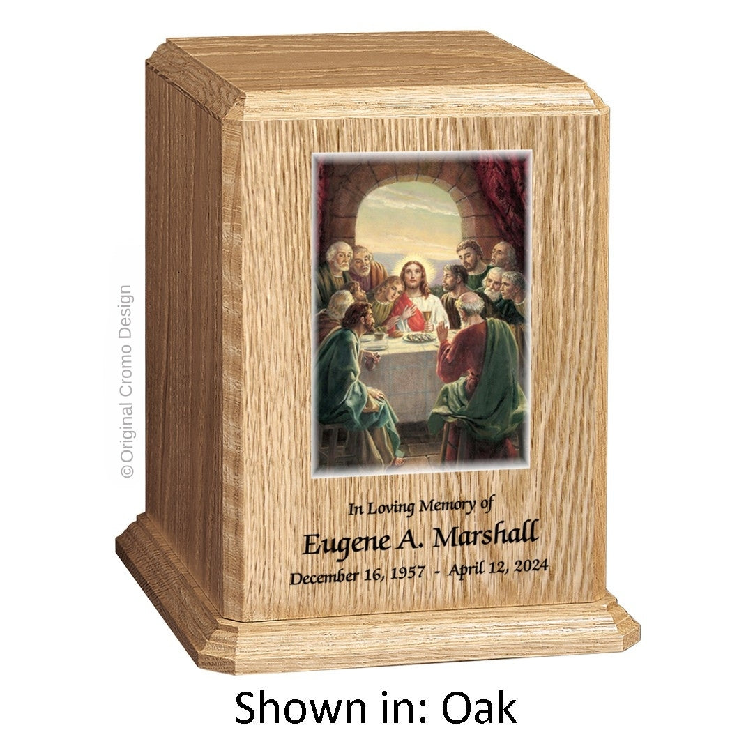 Catholic cremation urn with Paradise Jesus Hugging  Wood finish by Cromo NB