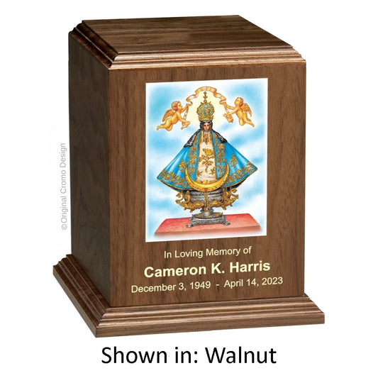 Catholic cremation urn with Infant of Prague  Wood finish by Cromo NB