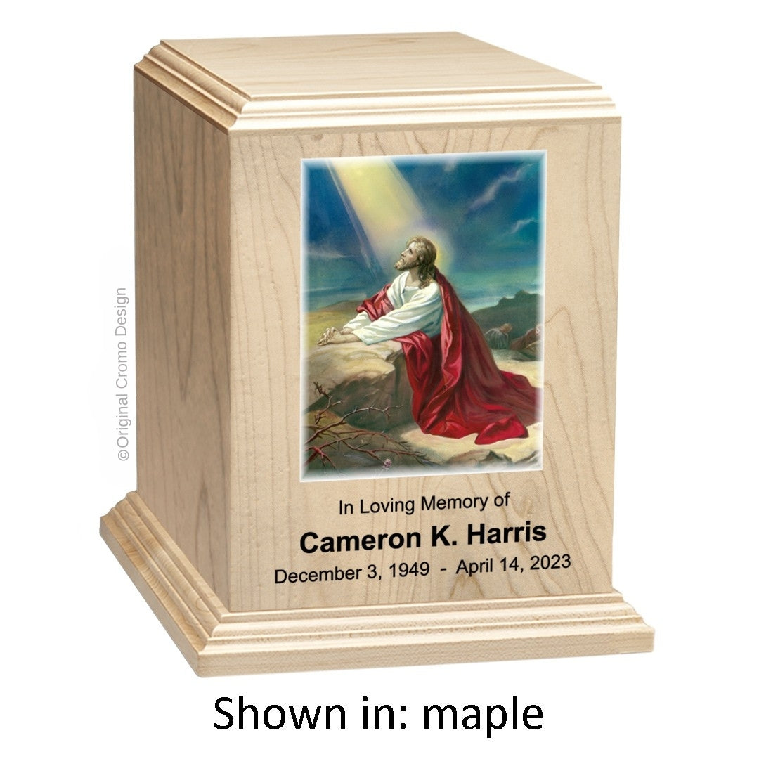Catholic cremation urn with Saint Joseph  Wood finish by Cromo NB