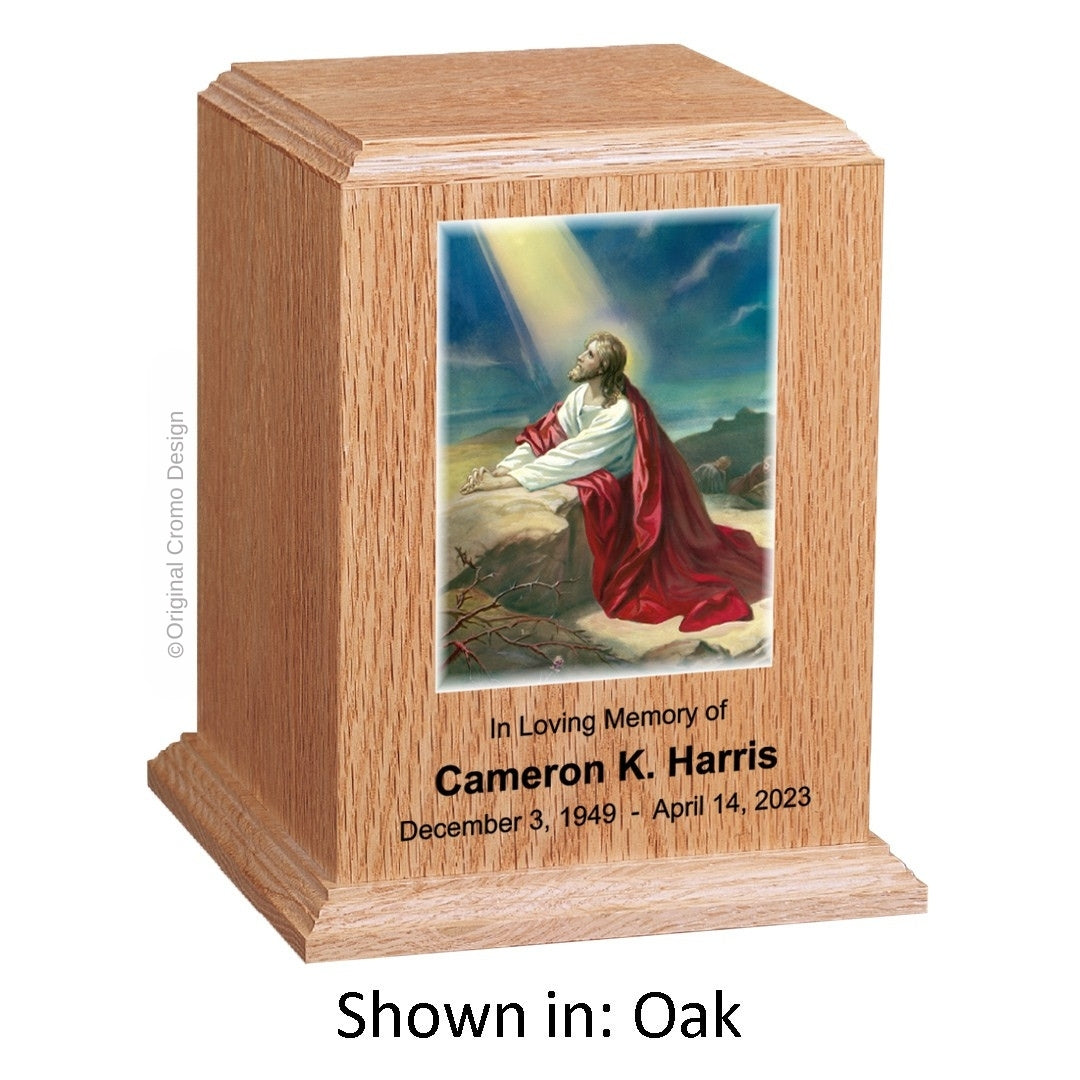 Catholic cremation urn with Saint Joseph  Wood finish by Cromo NB