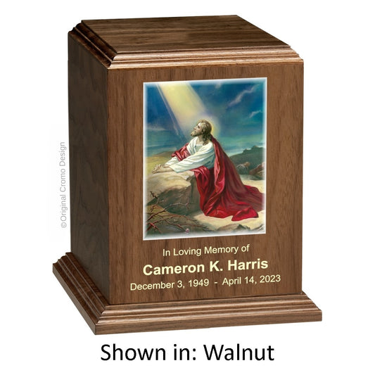 Catholic cremation urn with Saint Joseph  Wood finish by Cromo NB