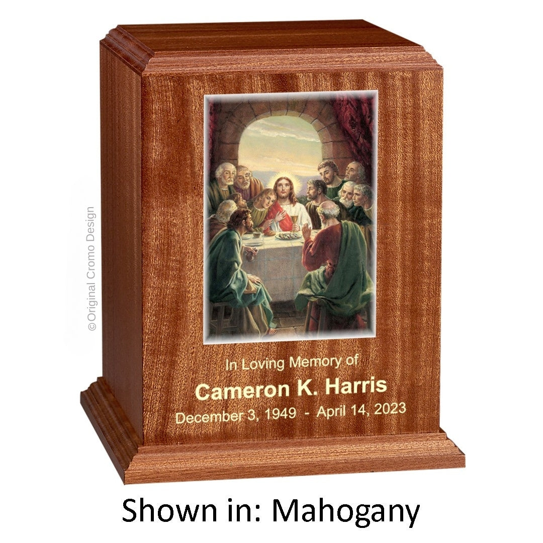 Catholic cremation urn with Saint Therese  Wood finish by Cromo NB
