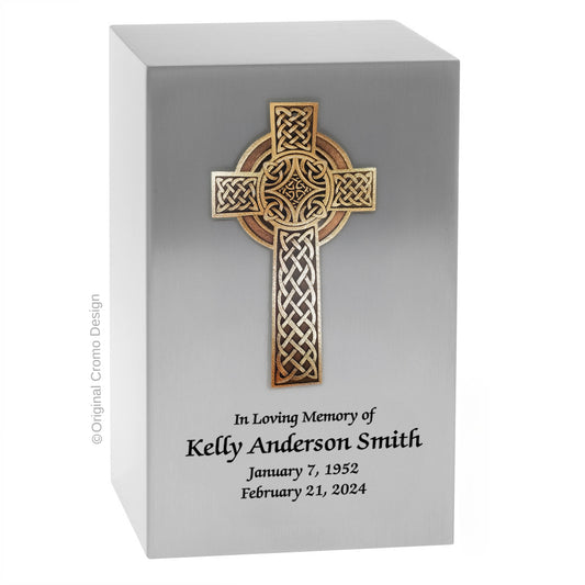 Cromo 1934 Beaumont Pewter - 10-Inch Wooden Celtic Cross