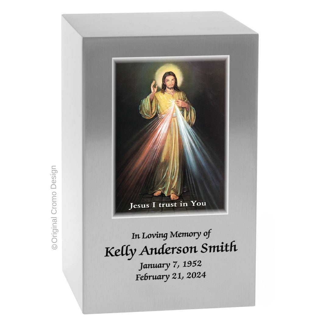 Catholic cremation urn with Divine Mercy English  Wood finish by Cromo NB